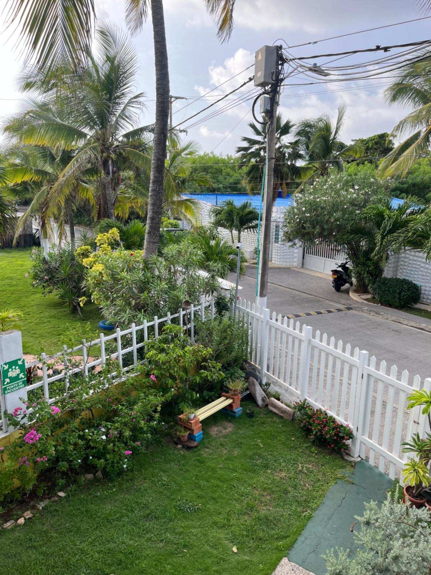 Apartamento North Wind San Andrés Buitenkant foto
